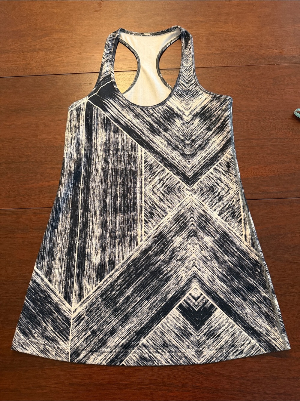 Lululemon Racerback Tank - Navy & White XS/S